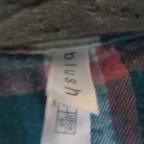 Short Flannel Night Shir" - Picture 3 of 8